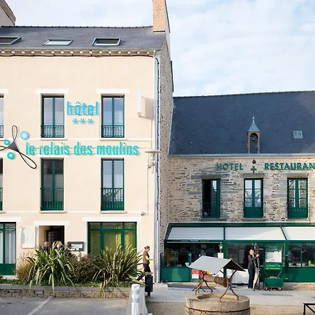 La Croix Verte - Le Relais Des Moulins Отель Бен-де-Бретань