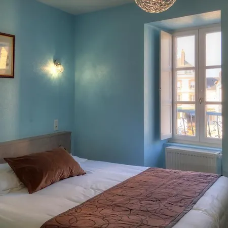 La Croix Verte - Le Relais Des Moulins Отель Бен-де-Бретань